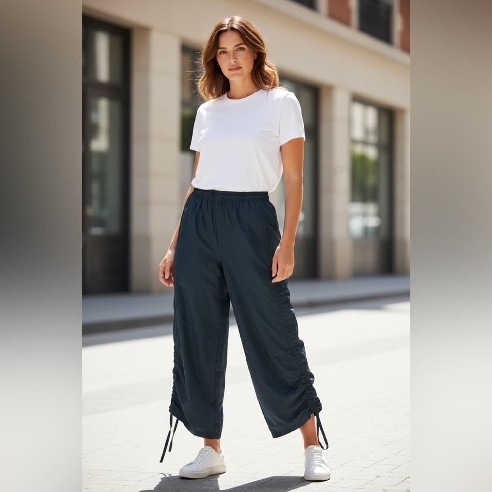 LINDA LUNDSTRÖM, Lightweight Wide-Leg Pants, Size 16, Black